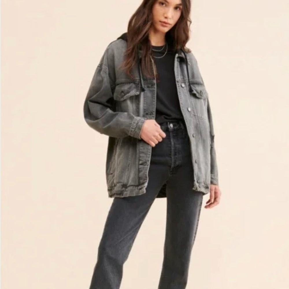 Free People Flawless Oversized Hooded
Denim Jacket size small